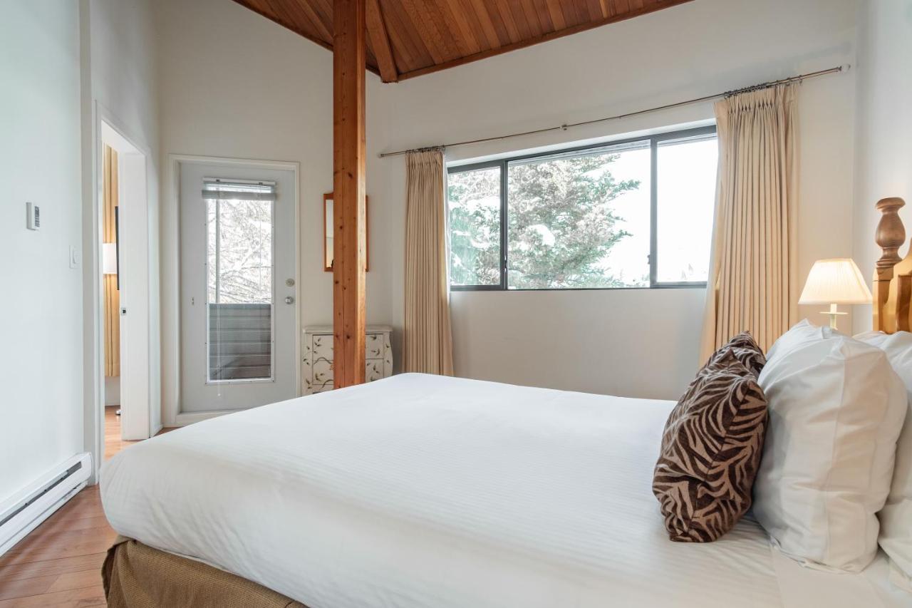 Rainbow By Outpost Whistler Villa Ngoại thất bức ảnh
